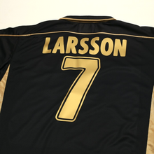 Load image into Gallery viewer, 2003/04 Larsson #7 Celtic Vintage Umbro European Away Football Shirt (L)7

