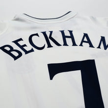 Load image into Gallery viewer, 2001/03 Beckham #7 England Vintage Umbro Home Greece Football Shirt (L)12
