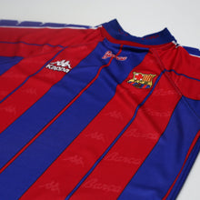 Load image into Gallery viewer, 1997/98 Barcelona Vintage Kappa Home Football Shirt (M)4
