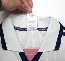 Load image into Gallery viewer, 2000/02 BAYERN MUNICH Vintage adidas Away Football Shirt (L)
