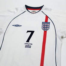 Load image into Gallery viewer, 2001/03 Beckham #7 England Vintage Umbro Home Greece Football Shirt (S) WC 20022

