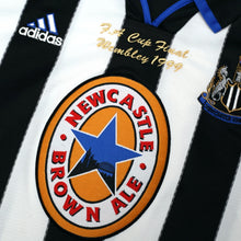 Load image into Gallery viewer, 1999 Shearer #9 Newcastle United Vintage adidas FA Cup Final Football Shirt (L)5
