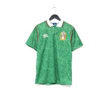 Load image into Gallery viewer, 1994 MEXICO Vintage Umbro Home Football Shirt (S) World Cup 1994
