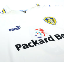 Load image into Gallery viewer, 1998/00 HASSELBAINK #9 Leeds United Vintage PUMA Home Football Shirt (L)
