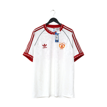 Load image into Gallery viewer, 1991 Hughes #10 Manchester United adidas Cup Winners Cup Football Shirt XL BNWT1

