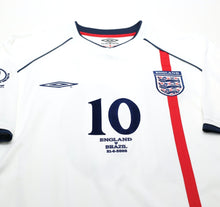 Load image into Gallery viewer, 2001/03 OWEN #10 England Vintage Umbro Home Football Shirt (XL) WC 2002 BRAZIL
