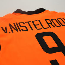 Load image into Gallery viewer, 2002/04 Van Nistelrooy #9 Holland Vintage Nike Home Football Shirt (L)10
