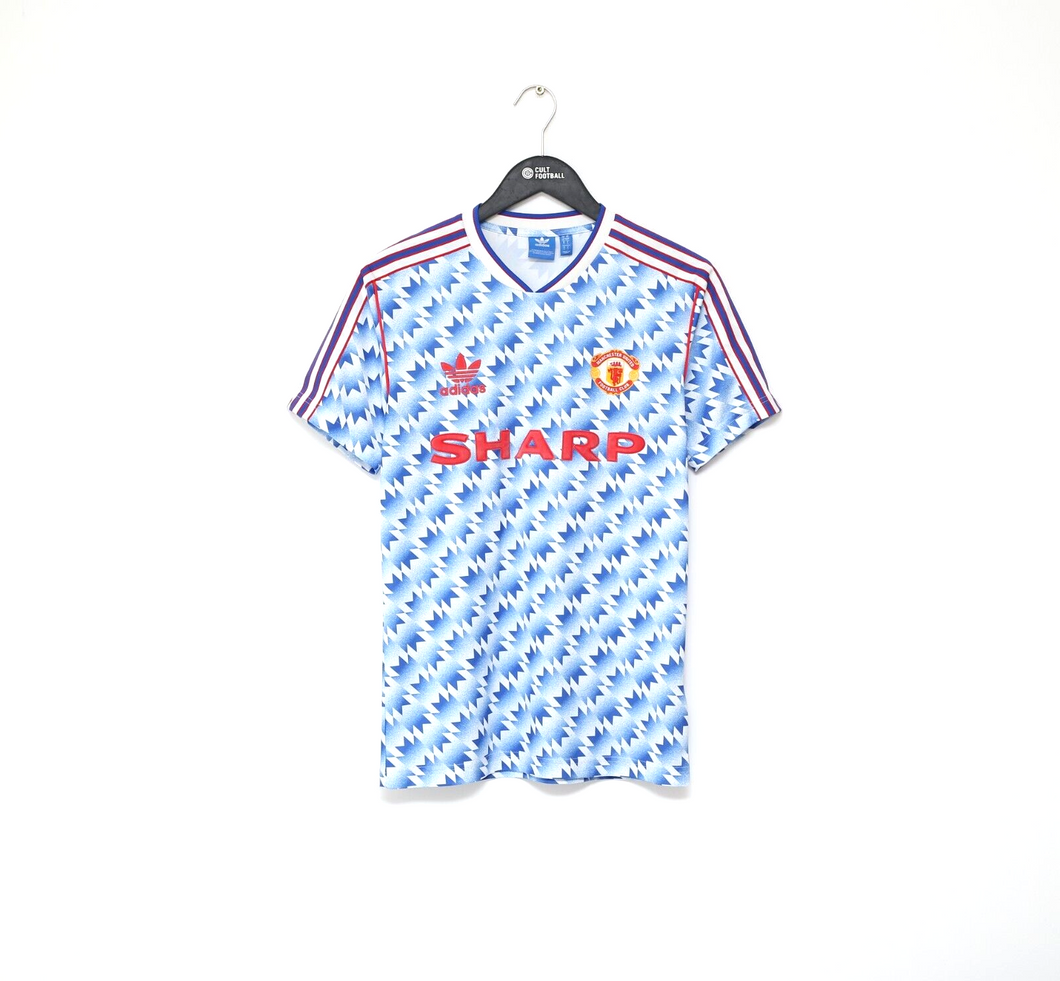 Man united retro adidas store