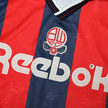Load image into Gallery viewer, 1993/95 Bolton Wanderers Vintage Reebok Football Away Shirt (M) 38/407
