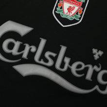 Load image into Gallery viewer, 2002/04 Gerrard #17 Liverpool Vintage Reebok Away Football Shirt (L)7
