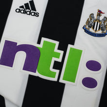 Load image into Gallery viewer, 2001/03 Shearer #9 Newcastle United Vintage adidas Home Football Shirt (XL)7
