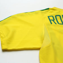 Load image into Gallery viewer, 2002/04 Ronaldo #9 Brazil Vintage Nike Home Football Shirt (S)11
