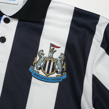 Load image into Gallery viewer, 1993/95 Cole #9 Newcastle United Vintage Asics Home Football Shirt (L)6
