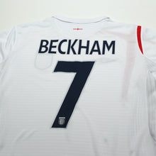 Load image into Gallery viewer, 2005/07 Beckham #7 England Vintage Umbro Home Football Shirt (L) WC 20068
