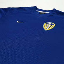 Load image into Gallery viewer, 2002/03 Leeds United Vintage Nike Football Training Shirt (L)4
