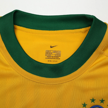 Load image into Gallery viewer, 2000/02 Ronaldinho #7 Brazil Vintage Nike Home Football Shirt (S) Olympics 200015
