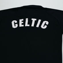 Load image into Gallery viewer, 1998/99 Celtic Vintage Umbro Football Training Shirt (M)7
