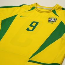 Load image into Gallery viewer, 2002/04 Ronaldo #9 Brazil Vintage Nike Home Football Shirt (S)4
