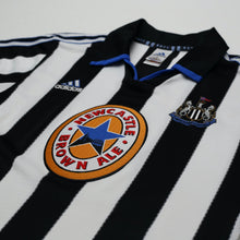 Load image into Gallery viewer, 1999/00 Shearer #9 Newcastle United Vintage adidas Home Football Shirt (S)4
