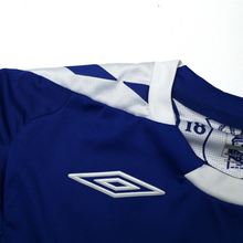 Load image into Gallery viewer, 2006/07 Cahill #17 Everton Vintage Umbro Home Football Shirt (M)7
