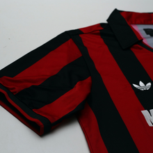 Load image into Gallery viewer, 1990/91 Van Basten #9 AC Milan Retro adidas Originals Football Shirt (M)7
