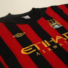 Load image into Gallery viewer, 2011/12 Manchester City Vintage Umbro Away Football Shirt (M) 40
