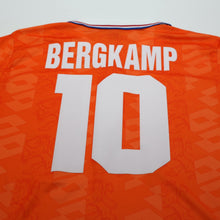 Load image into Gallery viewer, 1994 Bergkamp #10 Holland Vintage Lotto Home Football Shirt (M) Netherlands9
