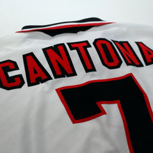Load image into Gallery viewer, 1996/97 Cantona #7 Manchester United Vintage Umbro Away Football Shirt (XL)12
