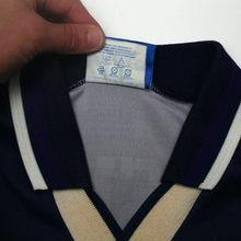 Load image into Gallery viewer, 1994/95 Klinsmann #18 Tottenham Hotspur Vintage Umbro Away Football Shirt (XXL)15
