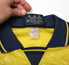 Load image into Gallery viewer, 1996/97 MABBUTT #6 Tottenham Hotspur Vintage PONY Away Football Shirt (M)
