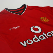 Load image into Gallery viewer, 2000/02 Beckham #7 Manchester United Vintage Umbro Home Football Shirt (M)
