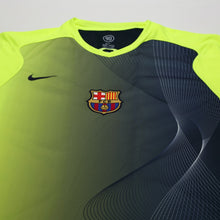 Load image into Gallery viewer, 2005/06 Barcelona Vintage Nike Football Training Shirt (XXL)3
