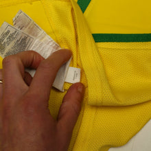 Load image into Gallery viewer, 2002/04 Ronaldo #9 Brazil Vintage Nike Home Football Shirt (S)14

