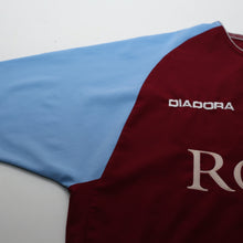 Load image into Gallery viewer, 2003/04 Angel #18 Aston Villa Vintage Diadora Home Football Shirt (S/M)5
