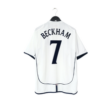 Load image into Gallery viewer, 2001/03 BECKHAM #7 England Vintage Umbro Home Greece Football Shirt (XL) 2002 WC0
