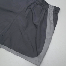 Load image into Gallery viewer, 2001/02 PSG Vintage Nike Away Football Shorts (XS/S)
