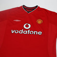 Load image into Gallery viewer, 2000/02 Beckham #7 Manchester United Vintage Umbro Home Football Shirt (M)
