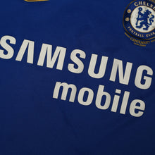 Load image into Gallery viewer, 2005/06 Lampard #8 Chelsea Vintage Umbro Centenary UCL Home Football Shirt (L)6
