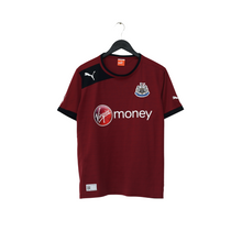 Load image into Gallery viewer, 2012/13 Ben Arfa #10 Newcastle United Vintage PUMA Away Football Shirt (M)1
