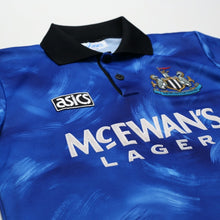 Load image into Gallery viewer, 1993/95 Cole #9 Newcastle United Vintage Asics Away Football Shirt (S)5
