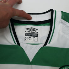 Load image into Gallery viewer, 2001 Larsson #7 Celtic Vintage Umbro Home Football Shirt (S)14
