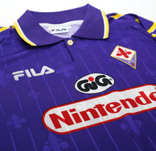 Load image into Gallery viewer, 1997/98 RUI COSTA #10 Fiorentina Vintage FILA Home Football Shirt (L) Nintendo
