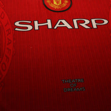 Load image into Gallery viewer, 1996/98 Cantona #7 Manchester United Vintage Umbro Home Football Shirt (XL)6
