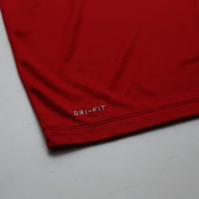 Load image into Gallery viewer, 2013/14 Van Persie #20 Manchester United Vintage Home Football Shirt (M)6
