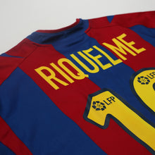 Load image into Gallery viewer, 2002/03 Riquelme #10 Barcelona Vintage Nike Home Football Shirt (XL)
