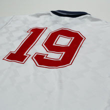 Load image into Gallery viewer, 1990/92 Gascoigne #19 England Retro Umbro Home Football Shirt (L) Italia 909
