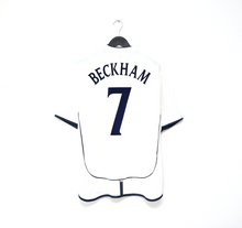 Load image into Gallery viewer, 2001/03 BECKHAM #7 England Vintage Umbro Home Greece Football Shirt (XL) WC 2002
