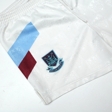 Load image into Gallery viewer, 1991/92 West Ham United Vintage Bukta Home Football Shorts 30" Waist3

