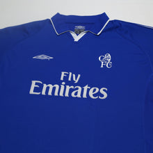 Load image into Gallery viewer, 2001/03 Lampard #8 Chelsea Vintage Umbro Home Football Shirt (XL)2
