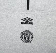 Load image into Gallery viewer, 2000/01 MANCHESTER UNITED Vintage Umbro 1/4 Zip Fleece (L)
